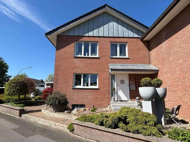 Haus zum Kaufen in Langenberg 319.000,00 EUR 120 m²