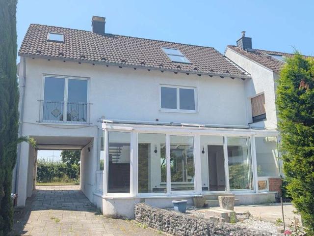 Haus zum Kaufen in Langenfeld 530.000,00 EUR 169 m²