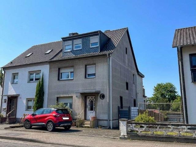 Haus zum Kaufen in Langenfeld 549.000,00 EUR 161 m²