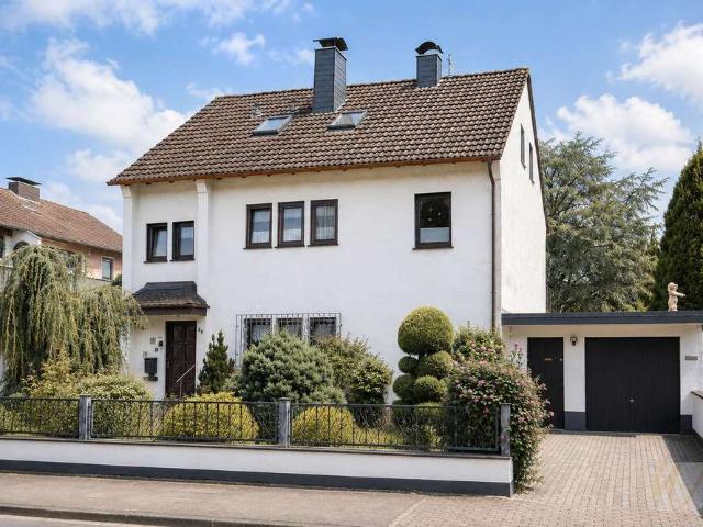 Haus zum Kaufen in Langenfeld 699.000,00 EUR 174 m²