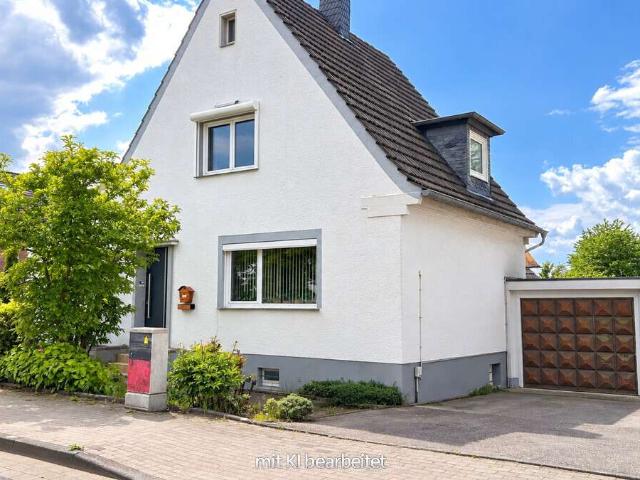 Haus zum Kaufen in Langenfeld 699.000,00 EUR 196 m²