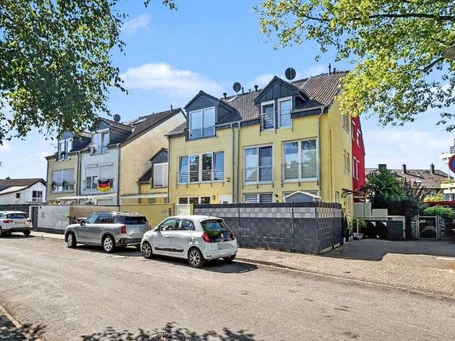Haus zum Kaufen in Langenfeld 389.000,00 EUR 88 m²