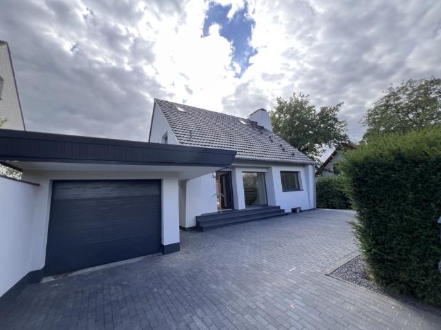 Haus zum Kaufen in Langenfeld Richrath 995.900,00 EUR 177 m²