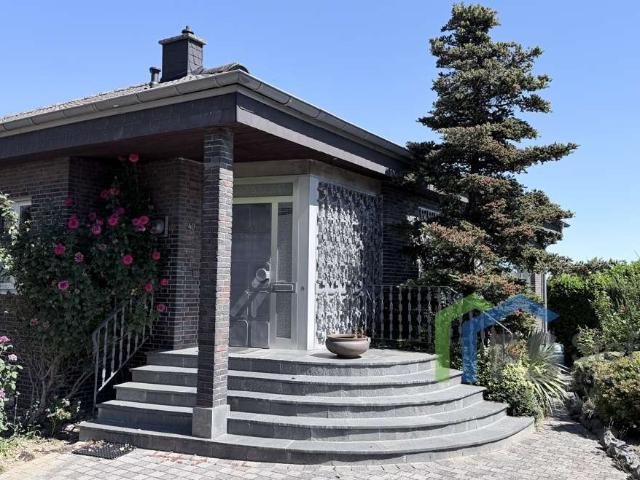Haus zum Kaufen in Langerwehe 380.000,00 EUR 123 m²
