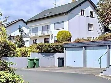 House for sale in Lang-Göns