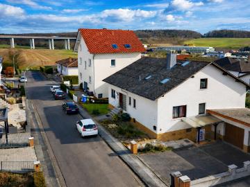 House for sale in Lang-Göns