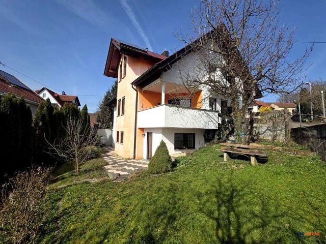 Haus zum Kaufen in Leutenbach Weiler zum Stein 798.000,00 EUR 247.42 m²