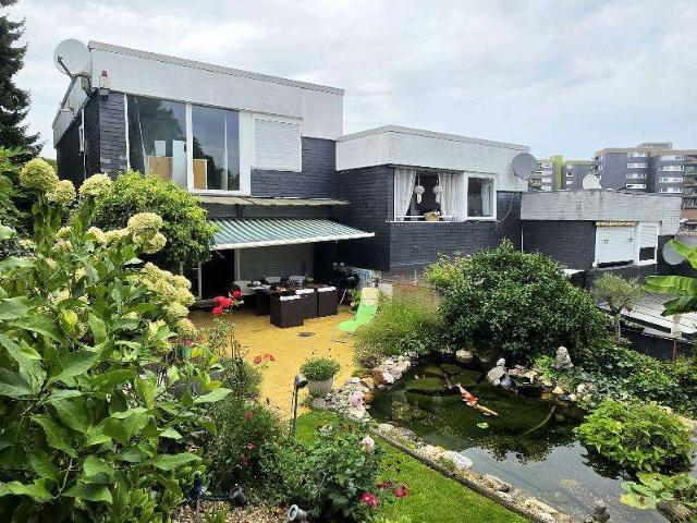 Haus zum Kaufen in Leverkusen 550.000,00 EUR 125 m²