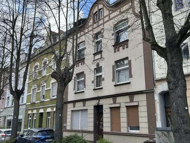 Haus zum Kaufen in Leverkusen 750.000,00 EUR 333 m²