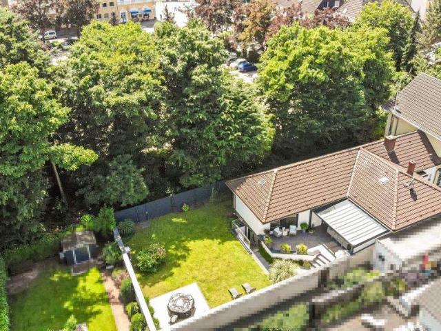 Haus zum Kaufen in Leverkusen 795.000,00 EUR 152.6 m²