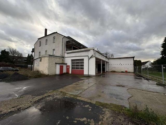 Haus zum Kaufen in Leverkusen 1.950.000,00 EUR 1082 m²