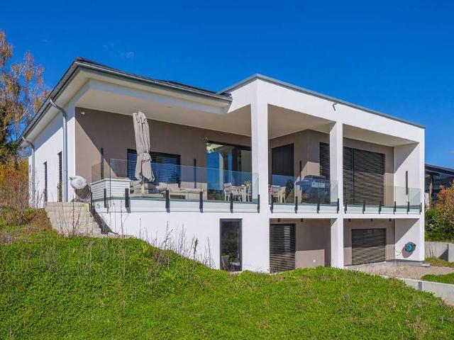 Haus zum Kaufen in Leverkusen 2.100.000,00 EUR 313 m²