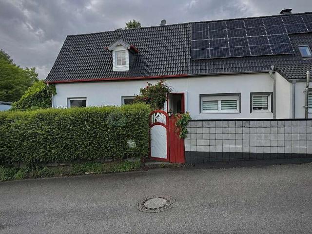 Haus zum Kaufen in Leverkusen 310.000,00 EUR 110 m²