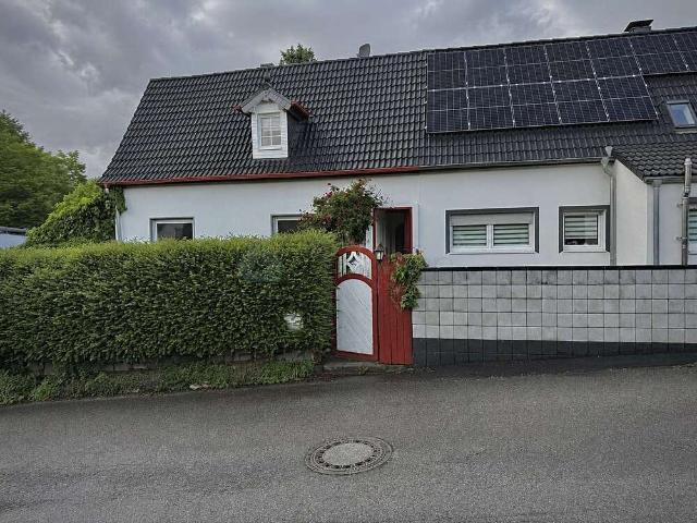 Haus zum Kaufen in Leverkusen 345.000,00 EUR 110 m²