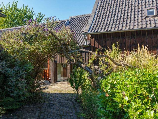 Haus zum Kaufen in Leverkusen 399.000,00 EUR 142.36 m²