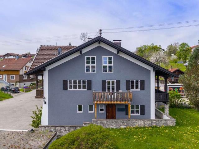 Haus zum Kaufen in Lechbruck 1.850.000,00 EUR 626.98 m²