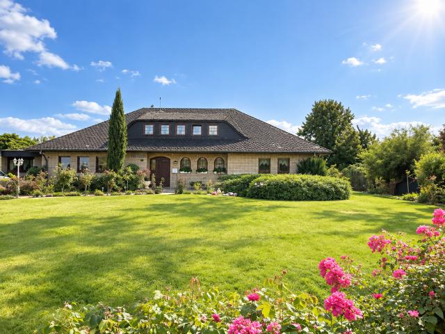 Haus zum Kaufen in Leichlingen 1.495.000,00 EUR 191 m²