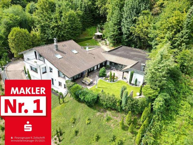 Haus zum Kaufen in Leichlingen 1.390.000,00 EUR 300 m²
