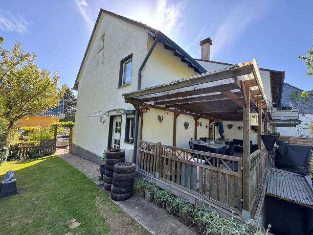 Haus zum Kaufen in Leichlingen 350.000,00 EUR 114.52 m²