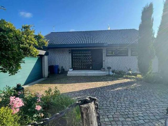 Haus zum Kaufen in Leichlingen 680.000,00 EUR 252 m²