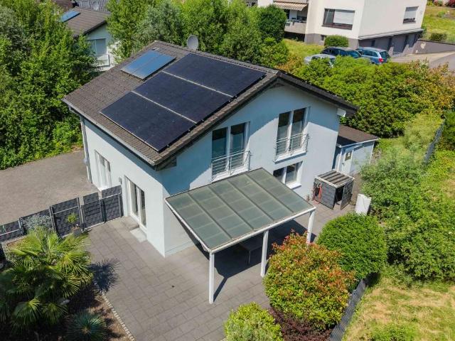 Haus zum Kaufen in Leichlingen 690.000,00 EUR 130.04 m²