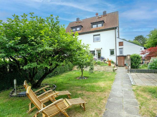 Haus zum Kaufen in Leipzig Holzhausen 437.000,00 EUR 120 m²