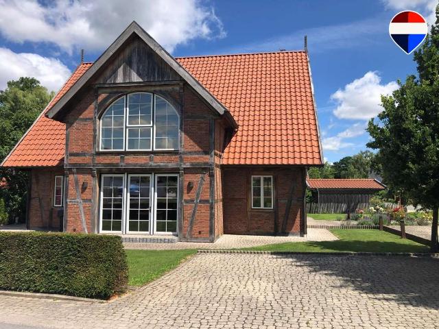 Haus zum Kaufen in Lemgo 720.000,00 EUR 299 m²