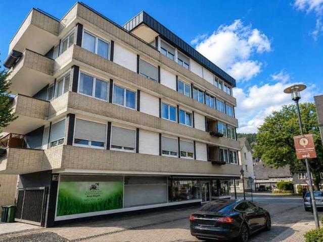 Haus zum Kaufen in Lennestadt 1.250.000,00 EUR 692 m²