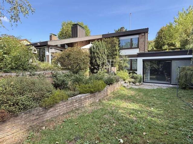 Haus zum Kaufen in Leonberg 1.285.000,00 EUR 342.76 m²