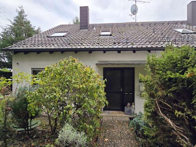 Haus zum Kaufen in Leonberg 498.000,00 EUR 139.51 m²