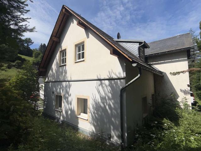 Haus zum Kaufen in Liebstadt 299.000,00 EUR 277.79 m²