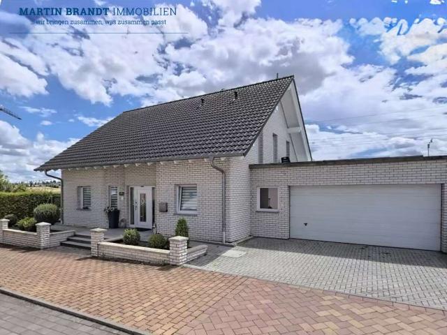 Haus zum Kaufen in Limburg an der Lahn Eschhofen 669.000,00 EUR 149.37 m²