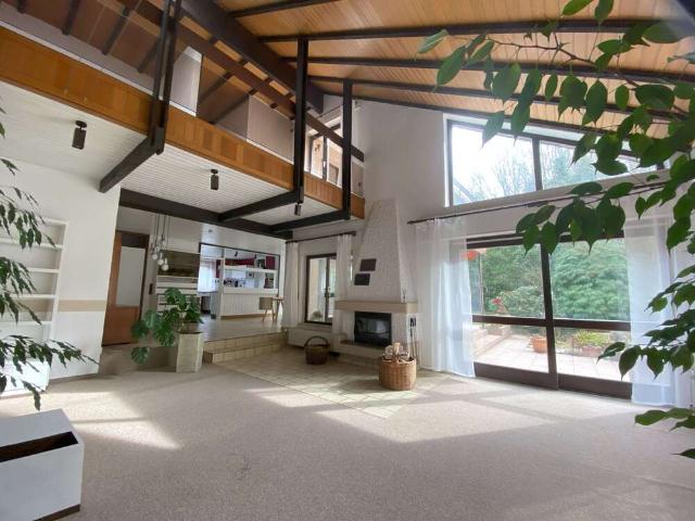Haus zum Kaufen in Limeshain Rommelhausen 495.000,00 EUR 137 m²