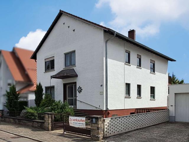 Haus zum Kaufen in Lingenfeld 450.000,00 EUR 188 m²