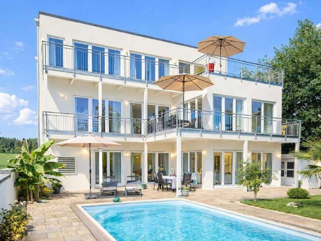 Haus zum Kaufen in Lindau 2.450.000,00 EUR 258 m²