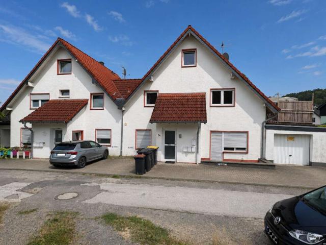 Haus zum Kaufen in Lindlar 1.150.000,00 EUR 428.09 m²