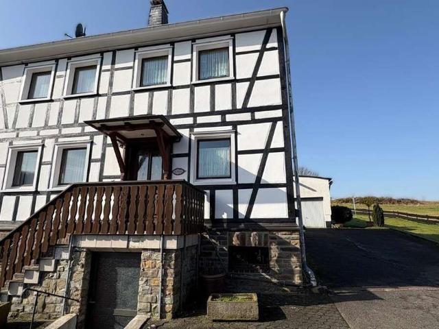 Haus zum Kaufen in Lindlar 275.000,00 EUR 135 m²