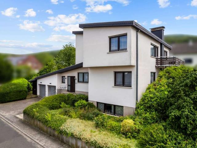 Haus zum Kaufen in Linsengericht 440.000,00 EUR 216 m²