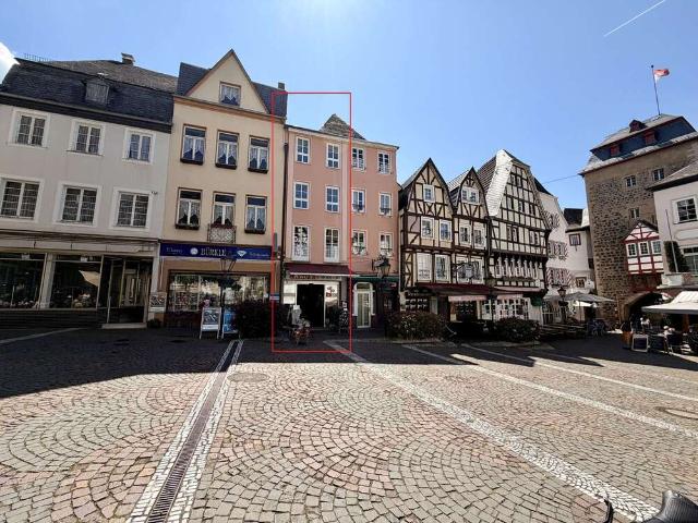 Haus zum Kaufen in Linz am Rhein 320.000,00 EUR 173.11 m²