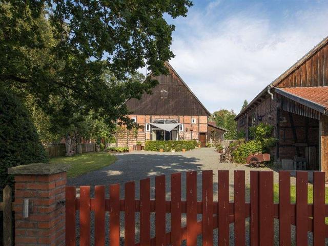 Haus zum Kaufen in Lippetal 890.000,00 EUR 270 m²