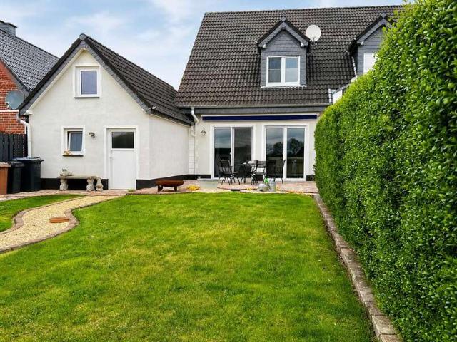 Haus zum Kaufen in Lippstadt Benninghausen 359.990,00 EUR 107 m²