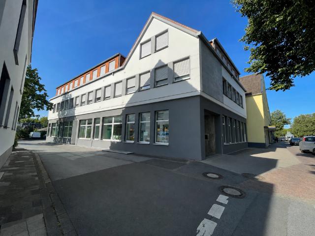 Haus zum Kaufen in Lippstadt 1.350.000,00 EUR 689 m²