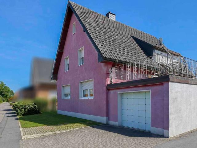 Haus zum Kaufen in Lippstadt 299.000,00 EUR 150 m²
