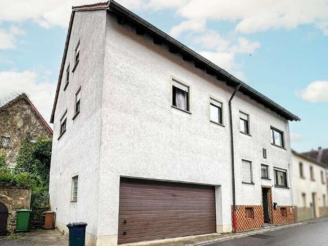 Haus zum Kaufen in Lisberg 250.000,00 EUR 165 m²