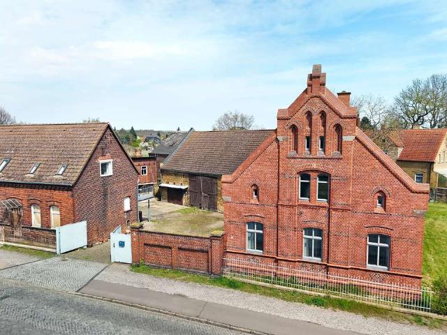 Haus zum Kaufen in Lutherstadt Wittenberg 449.000,00 EUR 202 m²