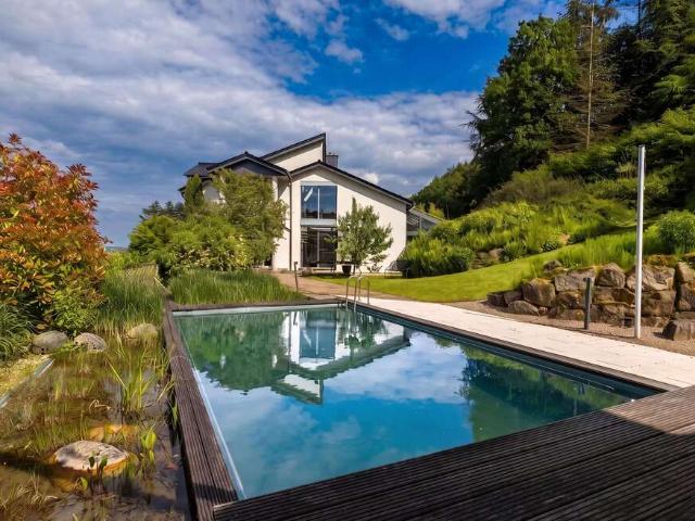 Haus zum Kaufen in Lübbecke 699.000,00 EUR 239.01 m²