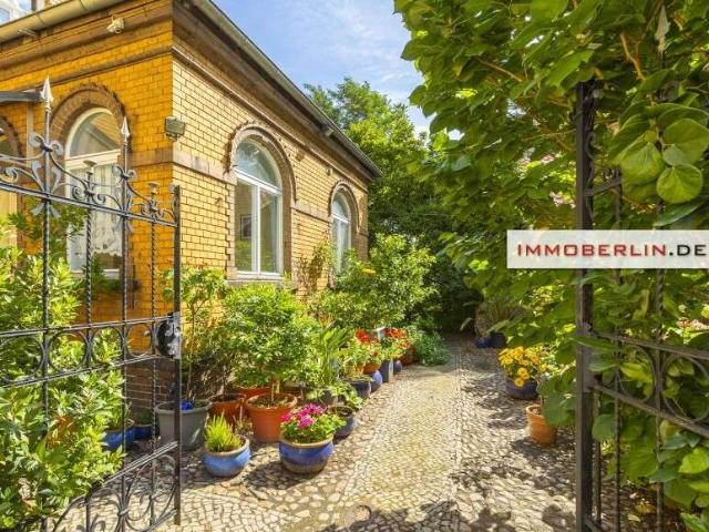 Haus zum Kaufen in Luckenwalde 595.000,00 EUR 267 m²