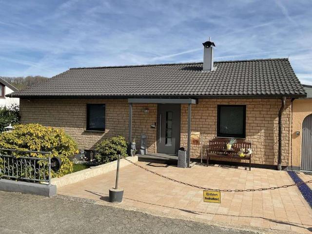 Haus zum Kaufen in Lüdenscheid 459.000,00 EUR 141.32 m²