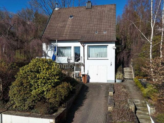 Haus zum Kaufen in Lüdenscheid Oeneking 419.000,00 EUR 130 m²