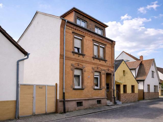 Haus zum Kaufen in Ludwigshafen am Rhein 279.000,00 EUR 150.81 m²